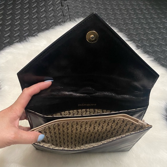 Authentic YSL Vintage Leather Quilted Clutch Bag - Picture 3 of 14